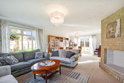 10 Windsor Drive, Trowbridge, BA14 0JZ