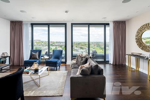 3 bedroom penthouse for sale, Finchley Road, London NW3