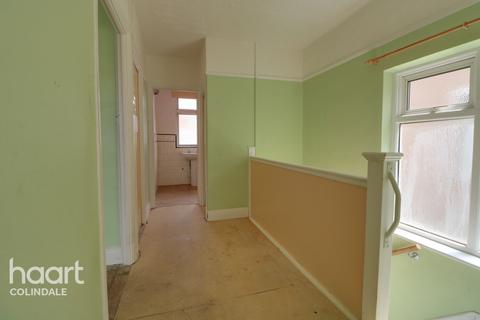 24 Rose Glen, London, NW9 0JS