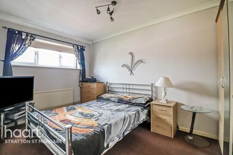 37 Griffiths Close, Swindon, SN3 4NW