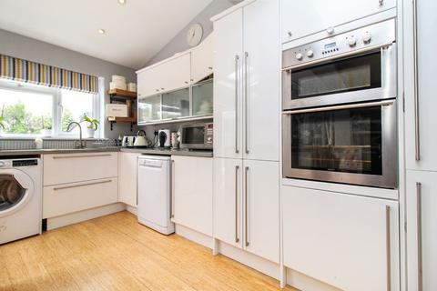 4 Westfield Road, Bedford, MK40 4DQ