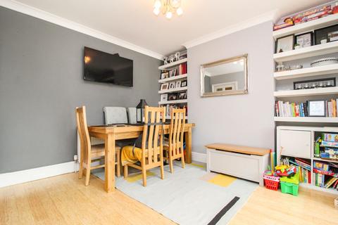 4 Westfield Road, Bedford, MK40 4DQ