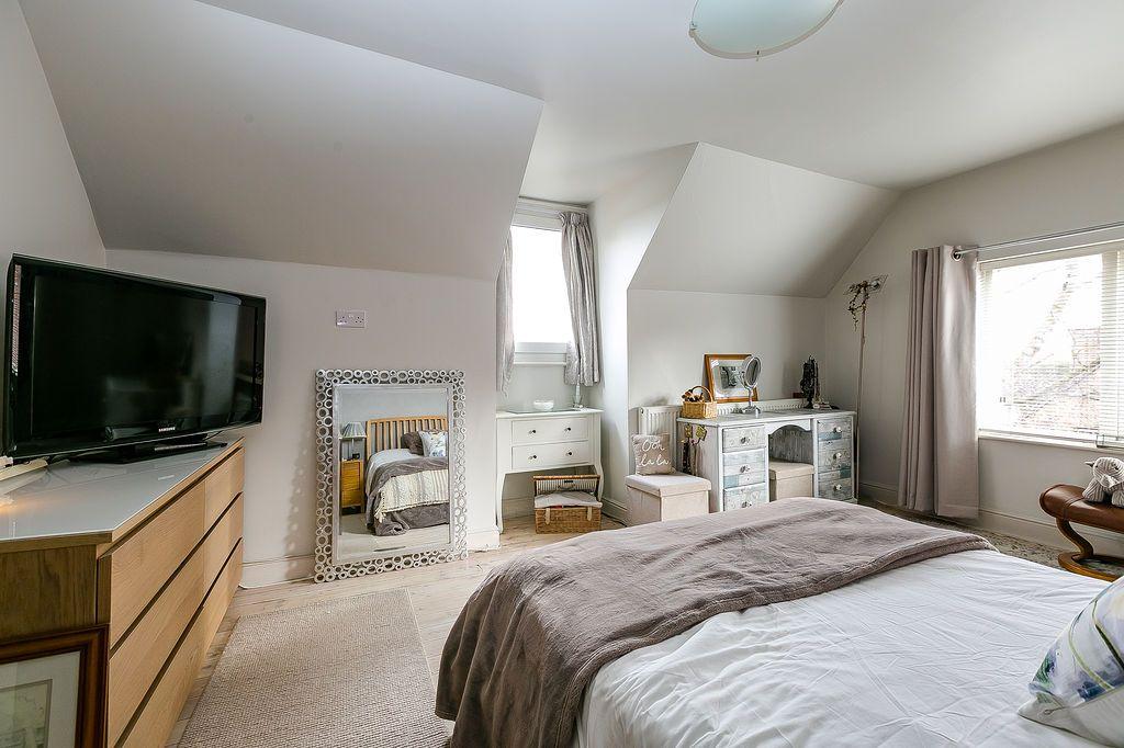 Bedroom 1 (Double with Ensuite)