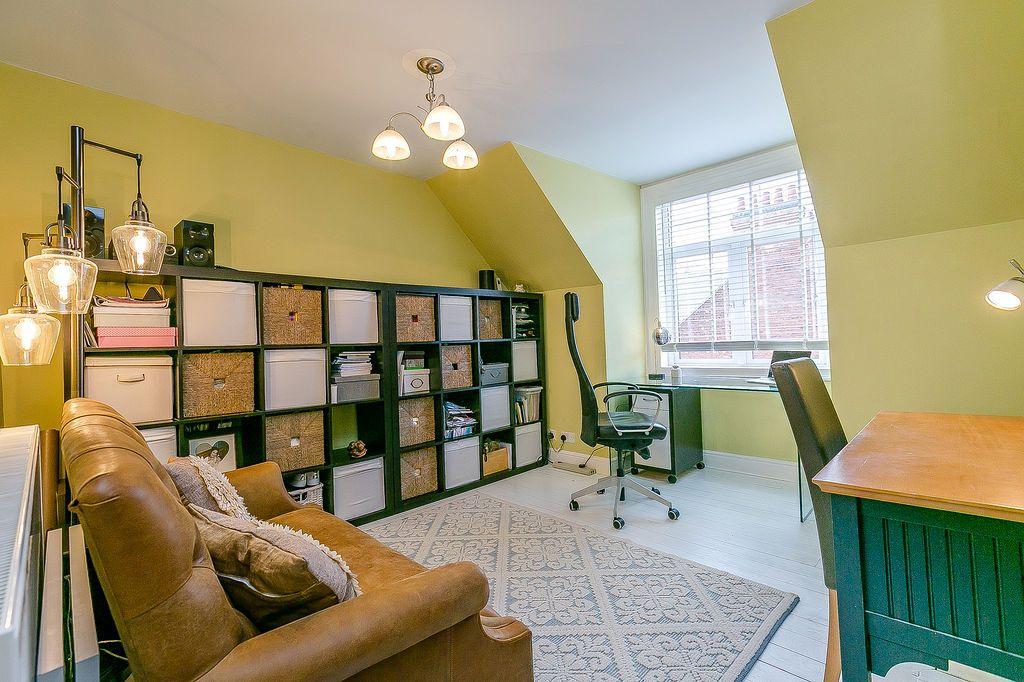 Bedroom 4 (Double)