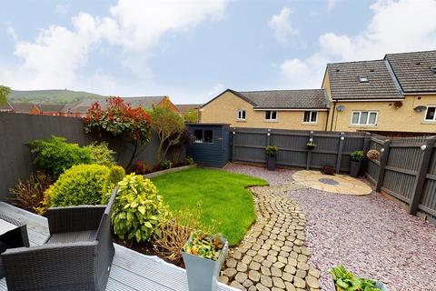 27 Gifford Way, Darwen, BB3 3BF