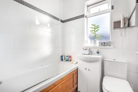 46 Pontefract Road, Bromley, BR1 4RB