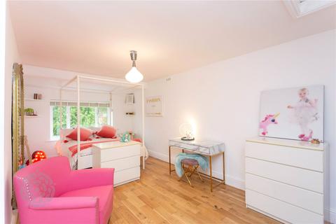 14 Belgrave Crescent, Eccles, Manchester, M30 9AE