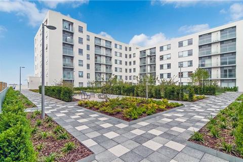 1 bedroom apartment to rent, Streatham High Road, Streatham, London, SW16