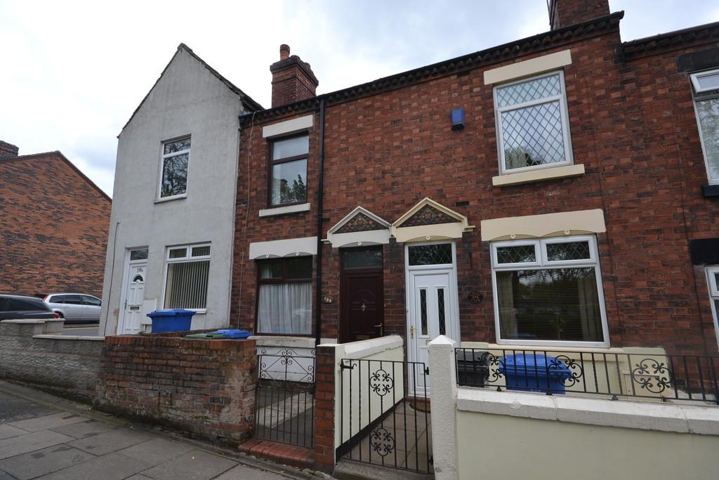 Moorland Road Burslem 2 bed terraced house £475 pcm (£110 pw)