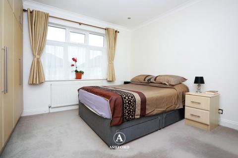 22 Penderel Road, Hounslow, TW3 3QR