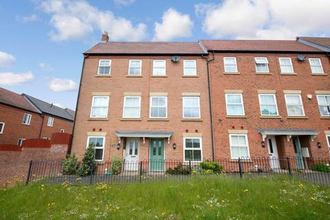 7 Larch Close, Nuneaton, CV10 9FE