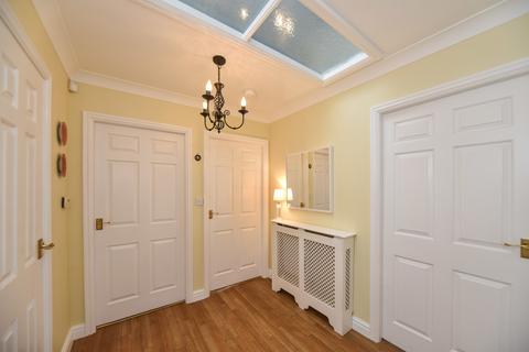 14 Foxbrook Close, Littleover, Derby, DE23 3ZJ