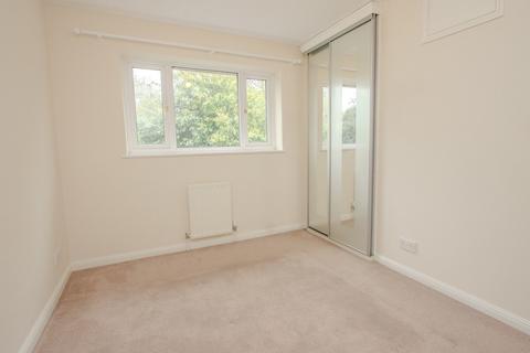 2 bedroom terraced house to rent, Located Near The Moor in Hawkhurst
