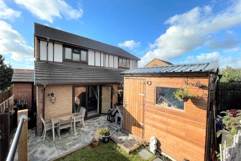 23 Trevarner Way, Wadebridge, PL27 6UP