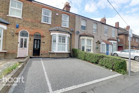 94 Como Street, Romford, RM7 7DT