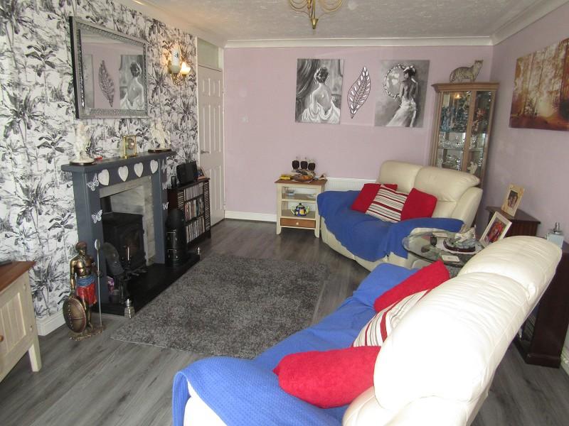 Hillrise Park, Clydach, Swansea, City... 2 bed semidetached bungalow