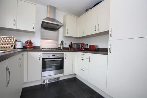 Flat 4, 14 Firecracker Drive, Locks Heath, Southampton, SO31 6BU