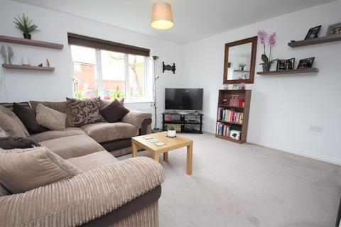Flat 4, 14 Firecracker Drive, Locks Heath, Southampton, SO31 6BU
