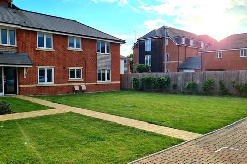 Flat 4, 14 Firecracker Drive, Locks Heath, Southampton, SO31 6BU