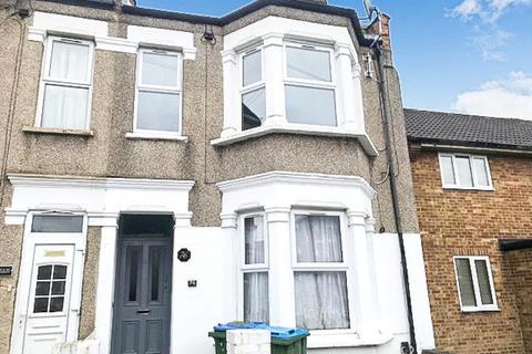 76 Myrtledene Road, London, SE2 0EU