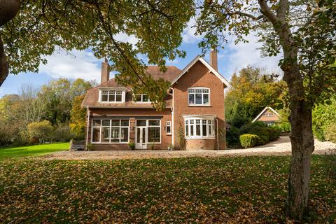 5 bedroom detached house for sale, Bryn Derw, Llanbadarn Fawr, Aberystwyth, Ceredigion