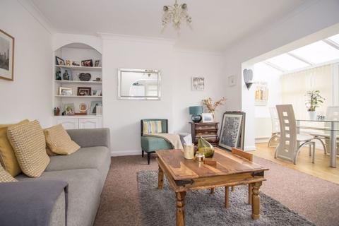37 Avondale Road, Cardiff, CF11 7DT