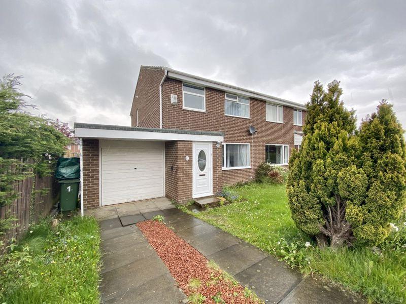 Wetherall Avenue, Yarm, TS15 9TP 3 bed semidetached house £800 pcm