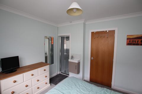 30 St. Andrew Drive, Castle Douglas, DG7 1EW