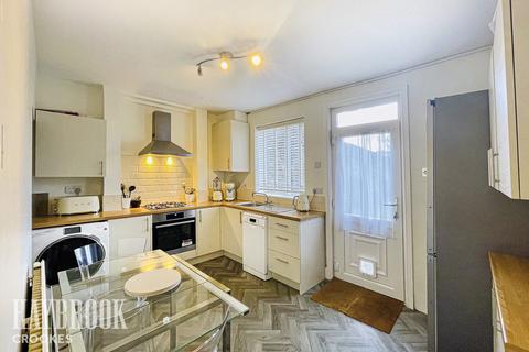 118 Fulton Road, Sheffield, S6 3JN