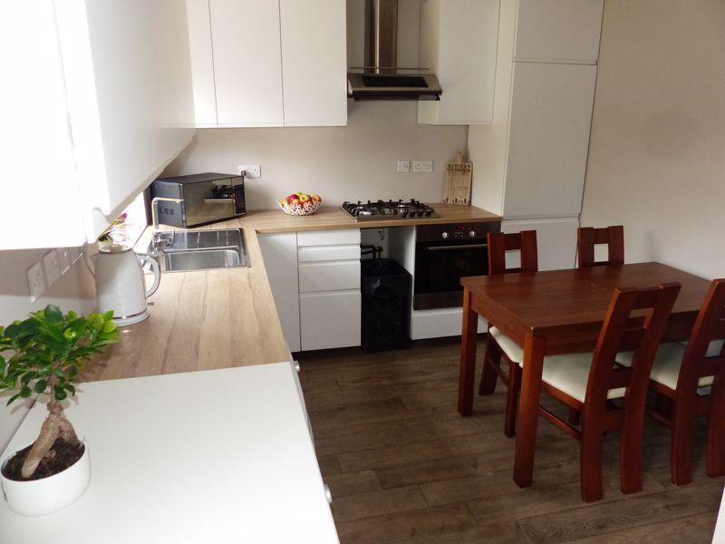 Kitchen 3