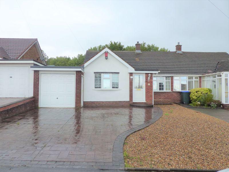 Abbotsford Avenue, Great Barr, Birmingham, B43 6HB 2 bed semidetached bungalow £230,000