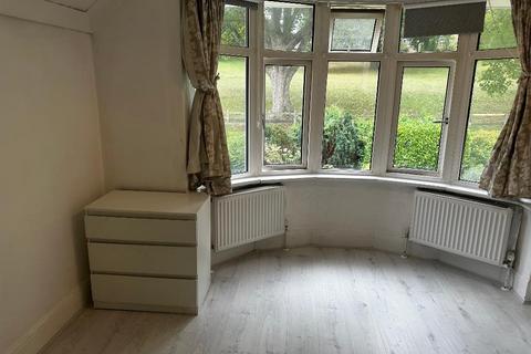 undefined, Chislehurst Road, Orpington, Kent, BR6 0DJ