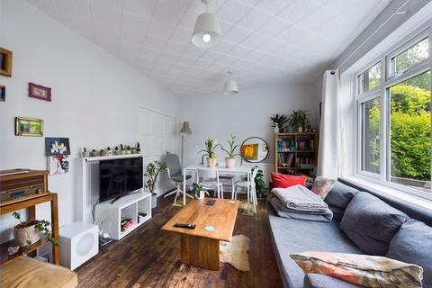 13 Abersham Road, London, E8 2LN