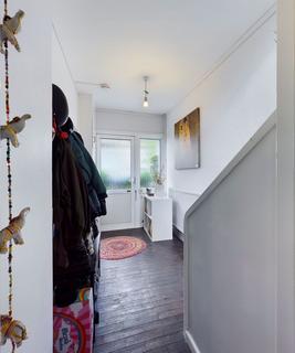 13 Abersham Road, London, E8 2LN