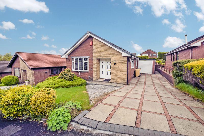 Winton Grove, Ladybridge, 2 Bedrooms & Study room 2 bed bungalow £900