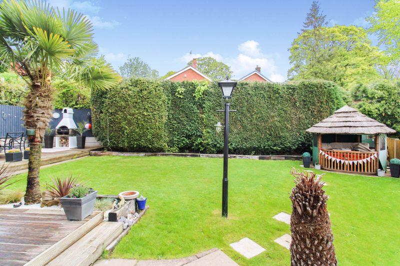 Kenley Avenue, Endon, ST9 3 bed detached house £250,000