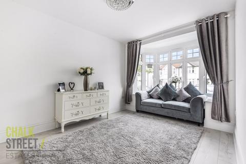 176 Carlton Road, Gidea Park, Romford, RM2 5BE