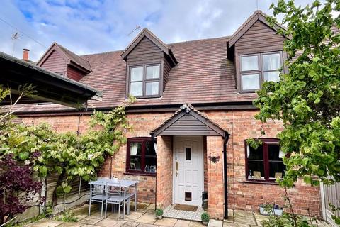 The Nook Woodleigh, Drakes Broughton, Pershore, WR10 2AN