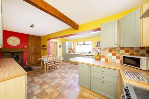 Stepney Easingwold Road, Huby, York, YO61 1HN