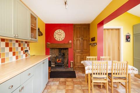 Stepney Easingwold Road, Huby, York, YO61 1HN