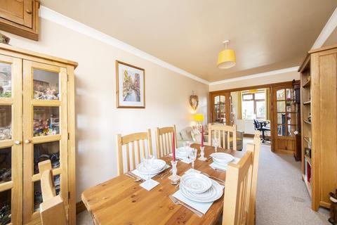 Stepney Easingwold Road, Huby, York, YO61 1HN
