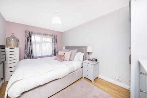 Stepney Easingwold Road, Huby, York, YO61 1HN