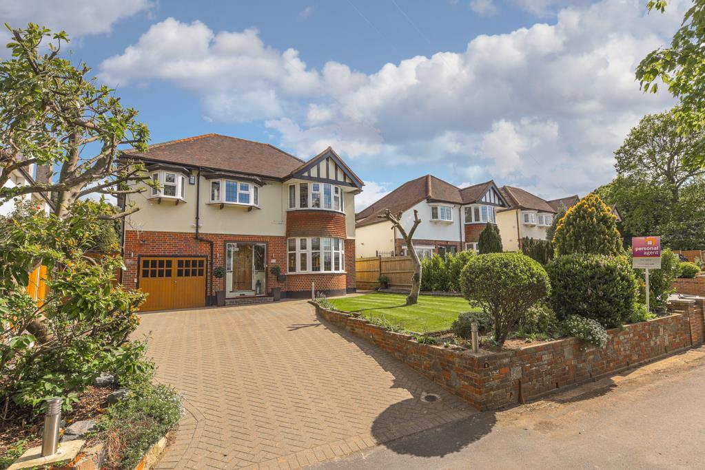 Croydon Lane South, Banstead 4 bed detached house £1,000,000