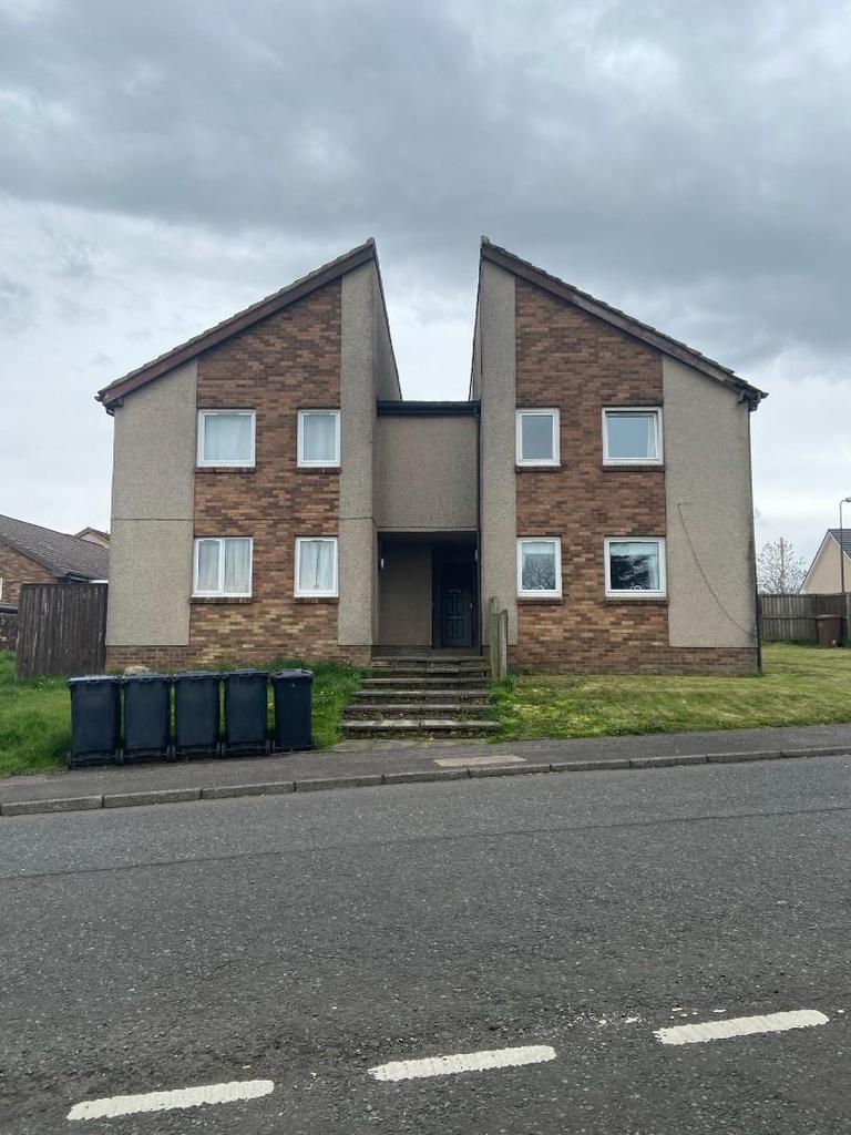 Glenalmond, Whitburn, Bathgate Studio £40,000