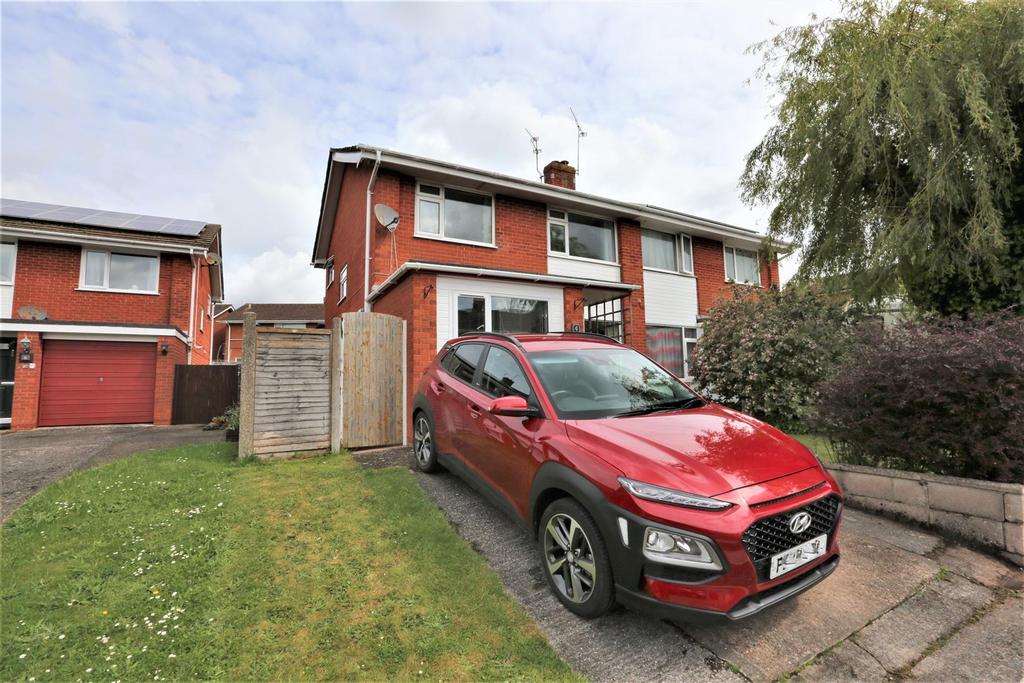 Wembury Drive, Torquay, TQ2 8DT 3 bed semidetached house £275,000