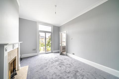 210a Wellmeadow Road, Catford, London, SE6 1HS