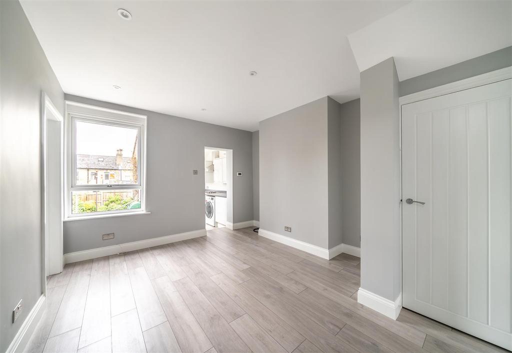 210a Wellmeadow Road-8.JPG