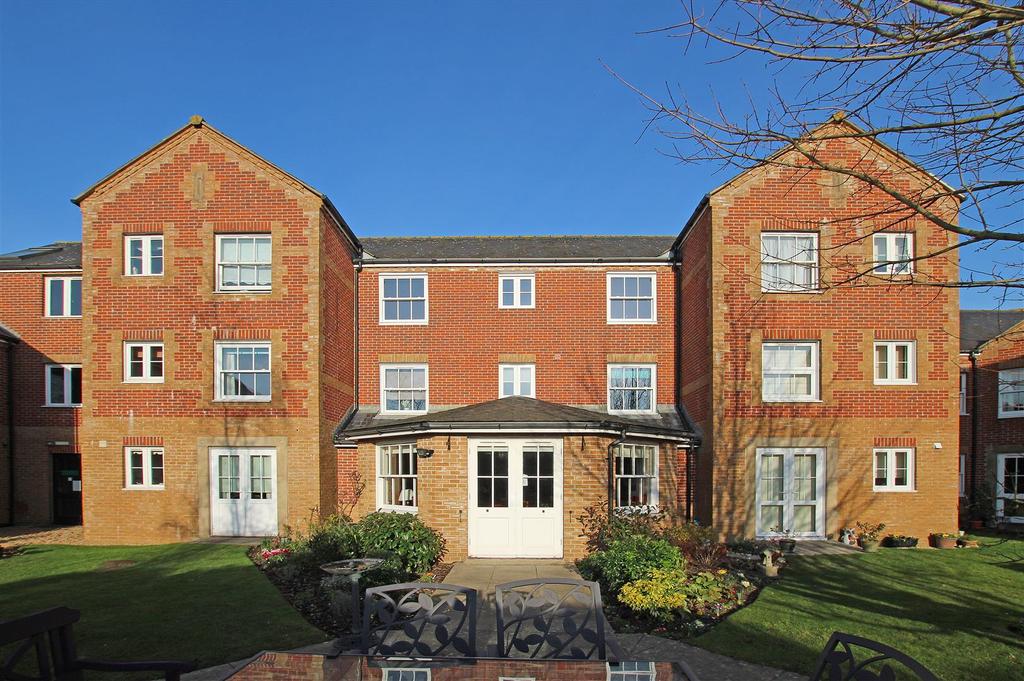 Stockbridge Road, Chichester 1 bed retirement property £129,000