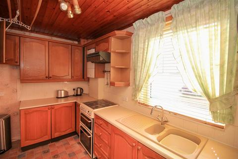 4 Leaburn Drive, Hawick, TD9 9NZ