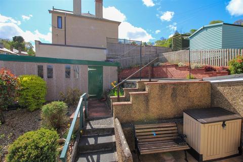 4 Leaburn Drive, Hawick, TD9 9NZ